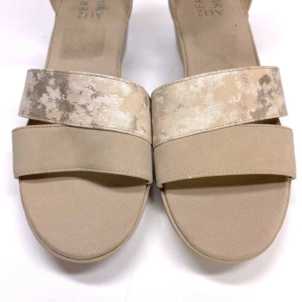 Naturalizer Sandals Women’s Size‎ 9 Nude Gold Theron Birchwood Ankle Strap